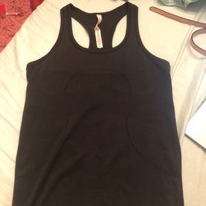 Lululemon Black Tank Size 8